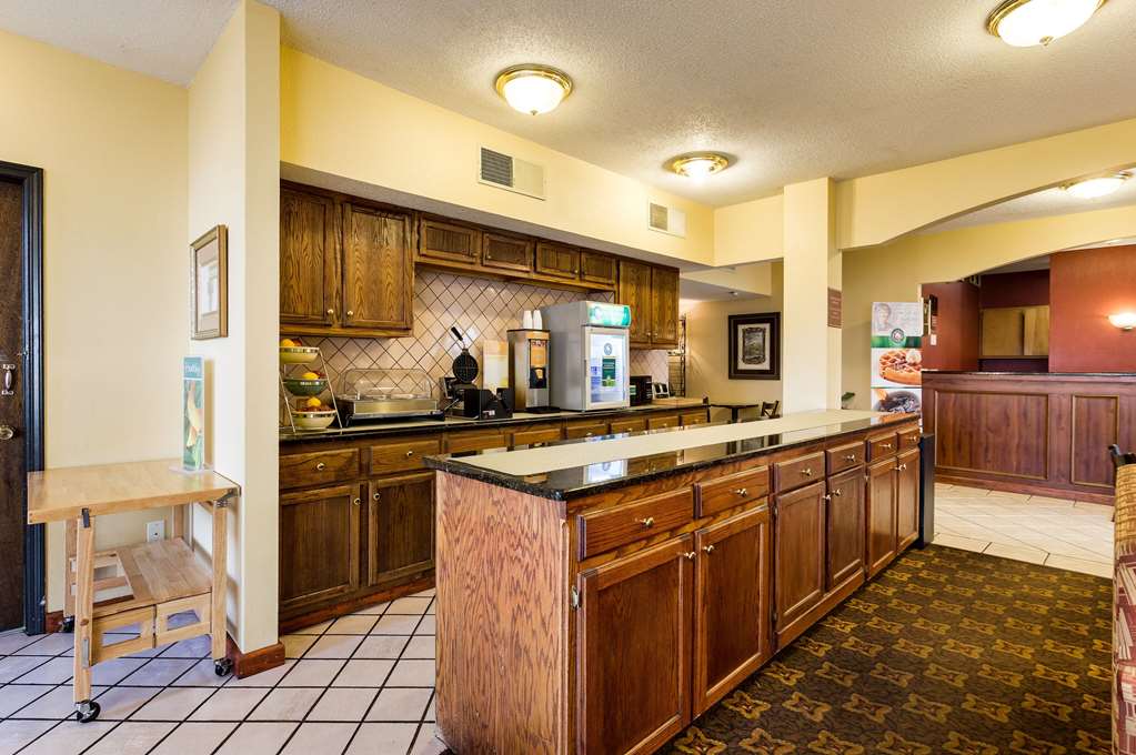 Quality Inn - thumb 14