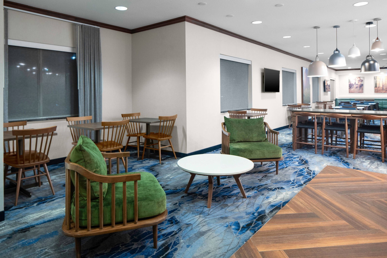 Fairfield Inn & Suites By Marriott - thumb 3