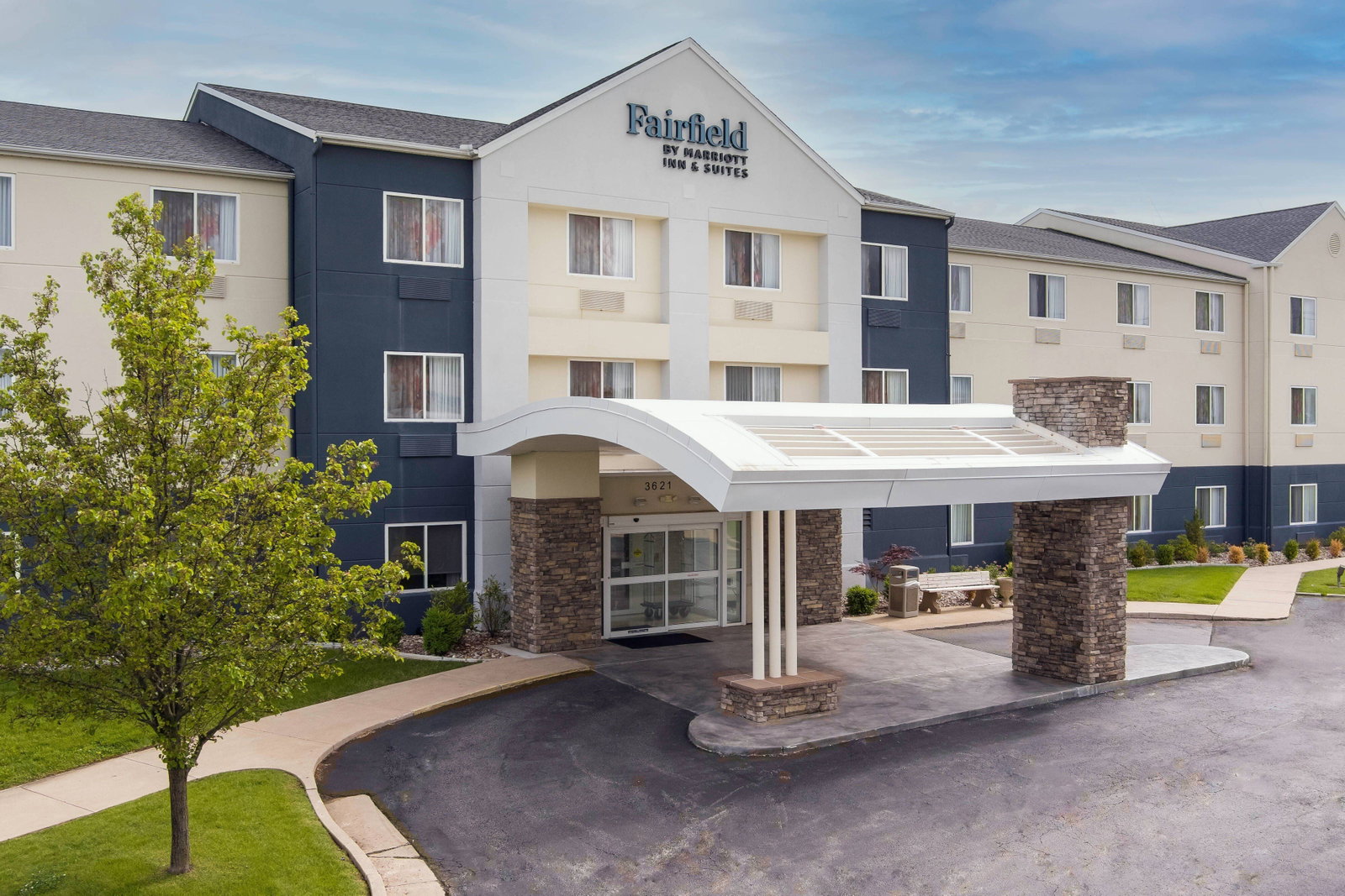Fairfield Inn & Suites By Marriott - thumb 4