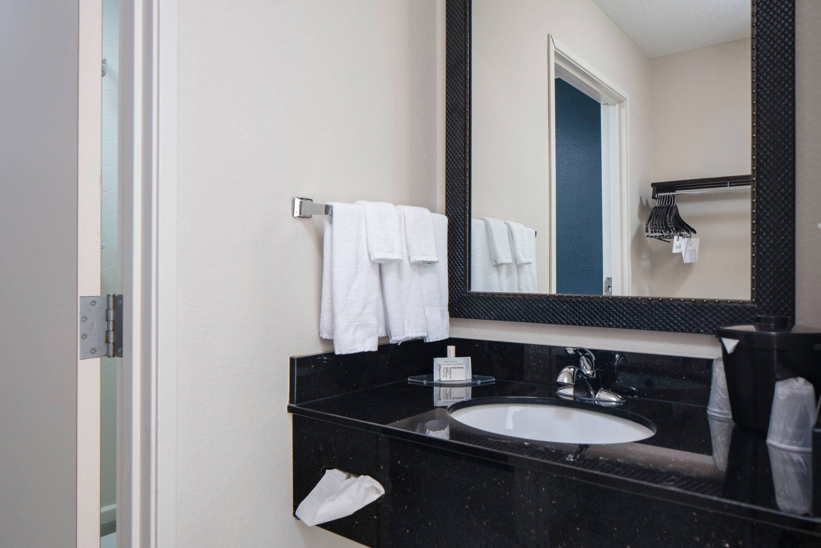 Fairfield Inn & Suites By Marriott - thumb 6