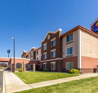 Comfort Inn  Suites - Students Accommodation