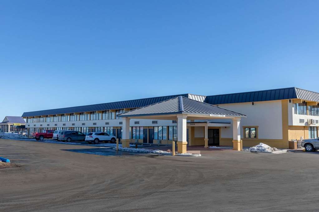 Howard Johnson Inn, Gillette - thumb 1