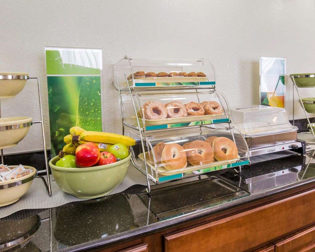 Quality Inn Gillette - thumb 15