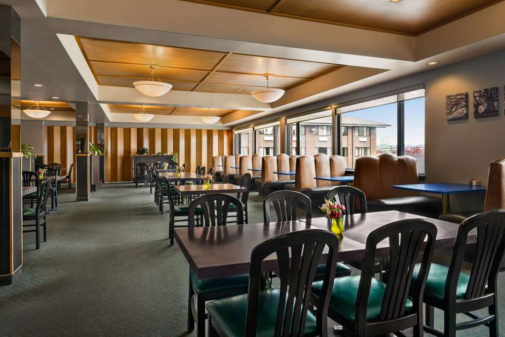 Ramada By Wyndham Helena - thumb 11