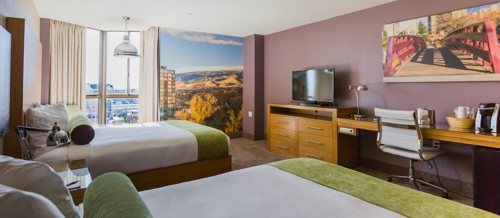 Whitney Peak Hotel - thumb 3