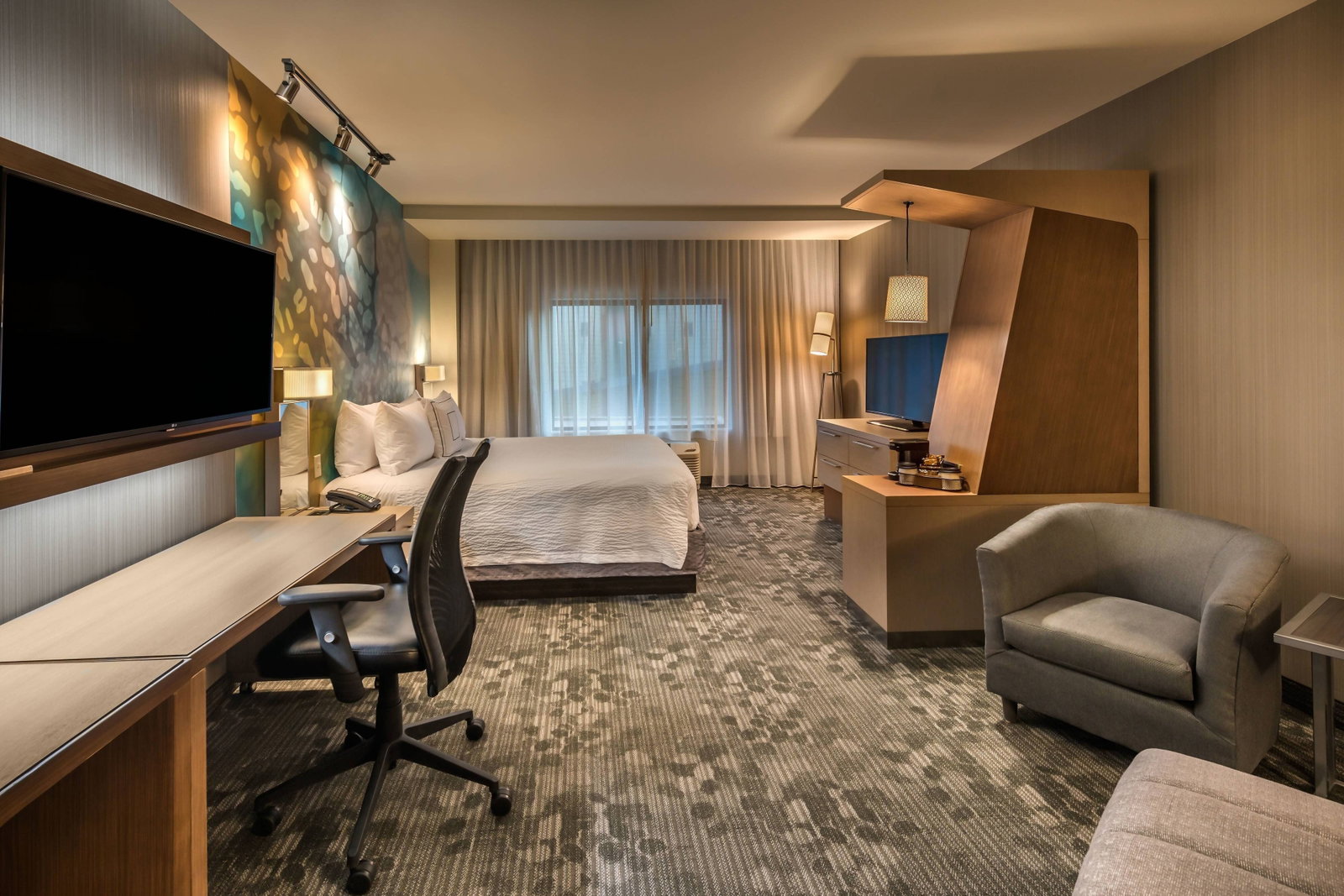 Courtyard Marriott Downtown/Riverfront - thumb 11