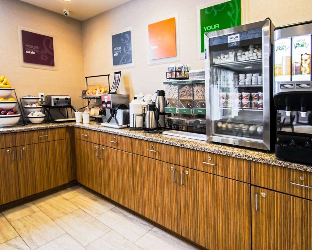 Comfort Inn Midtown West - thumb 10