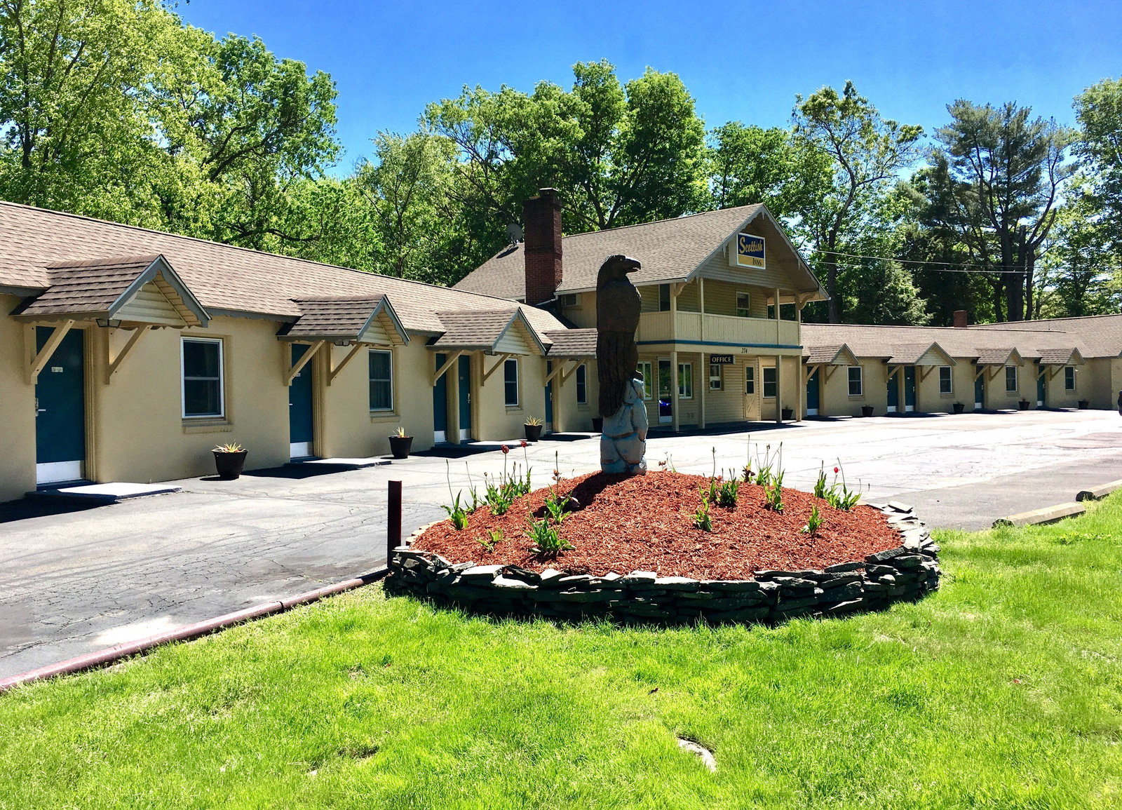 Scottish Inn - thumb 2