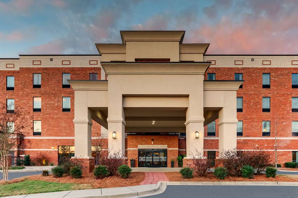 Hampton Inn & Suites Hartsville - thumb 0