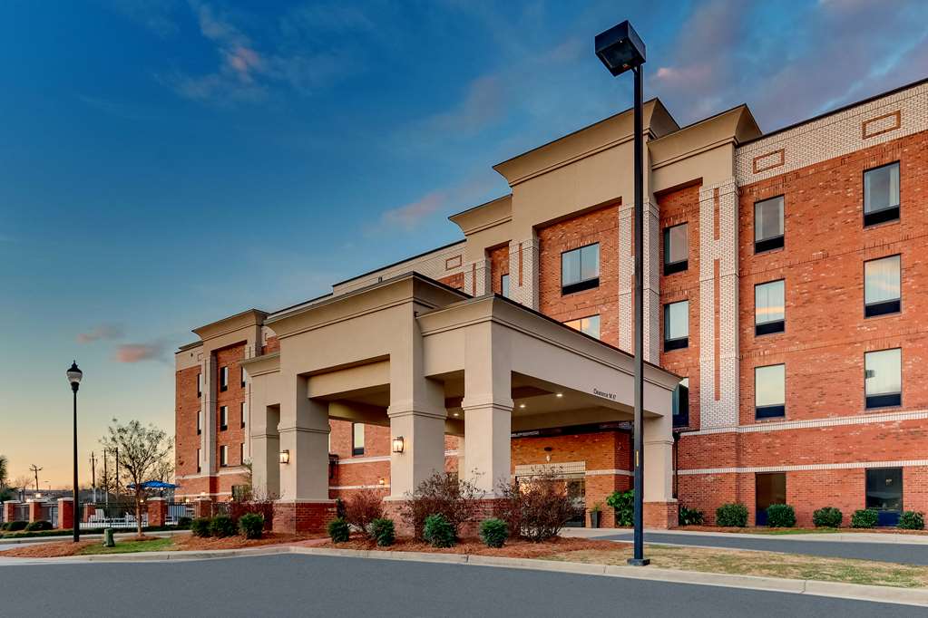 Hampton Inn & Suites Hartsville - thumb 2