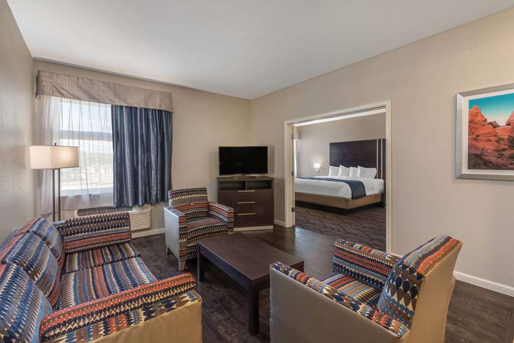 Baymont Inn & Suites Albuquerque Arpt - thumb 13