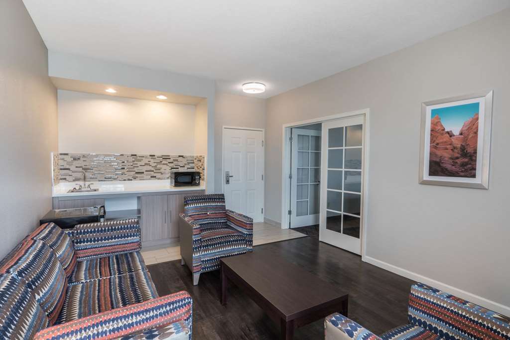 Baymont Inn & Suites Albuquerque Arpt - thumb 14