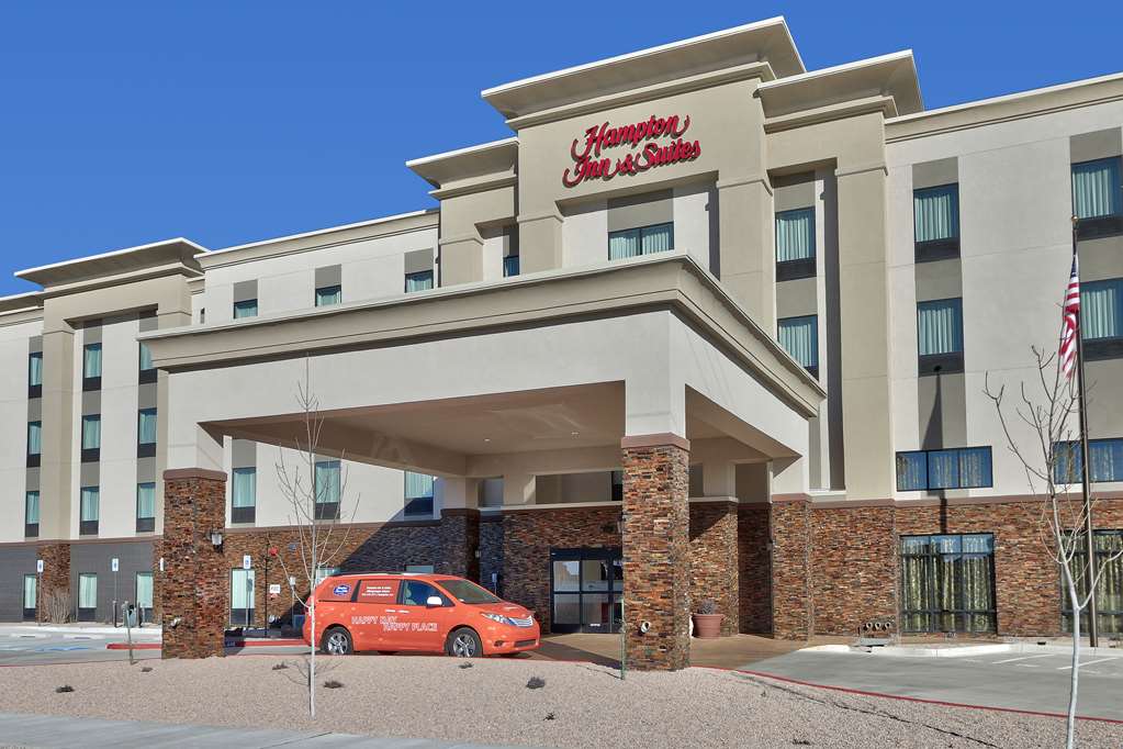 Hampton Inn & Suites Albuquerque Airport - thumb 2