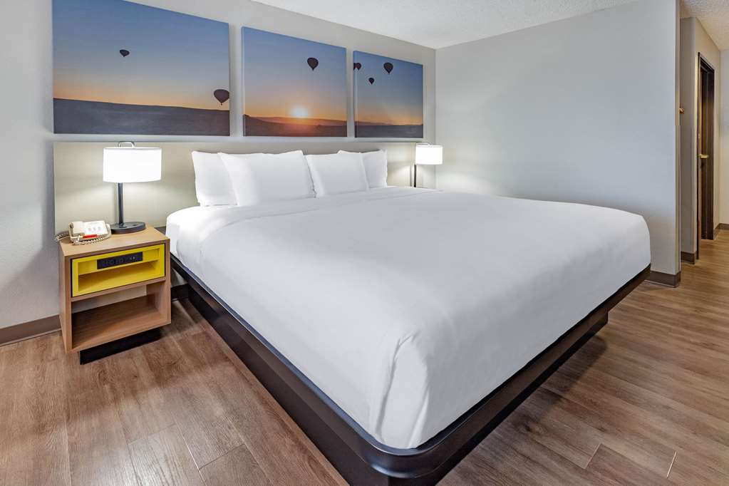 Days Inn Bernalillo - thumb 7