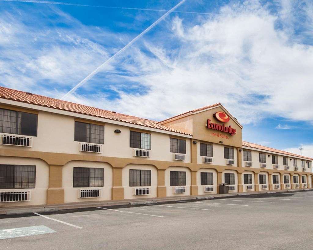 Econo Lodge Inn & Suites - thumb 0