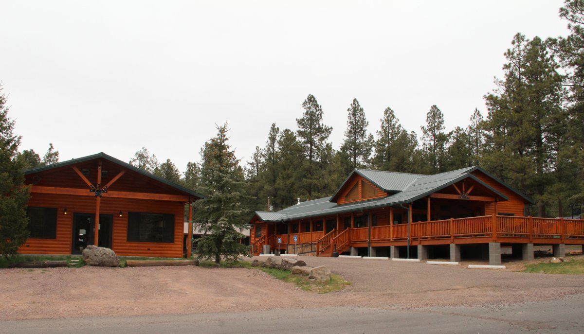 Tal-Wi-Wi Lodge - thumb 0