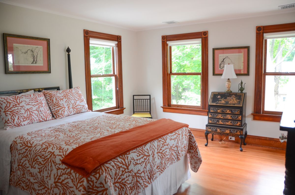 434 On Main B & B - thumb 1