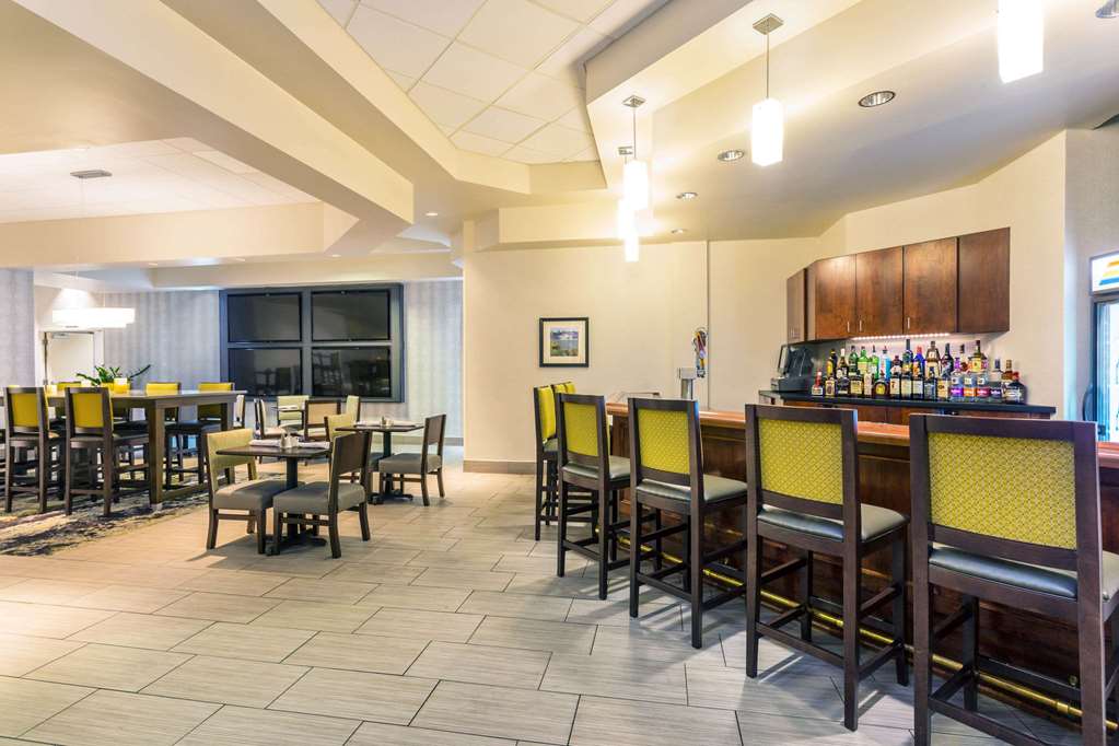 Wyndham Garden Buffalo Downtown - thumb 12