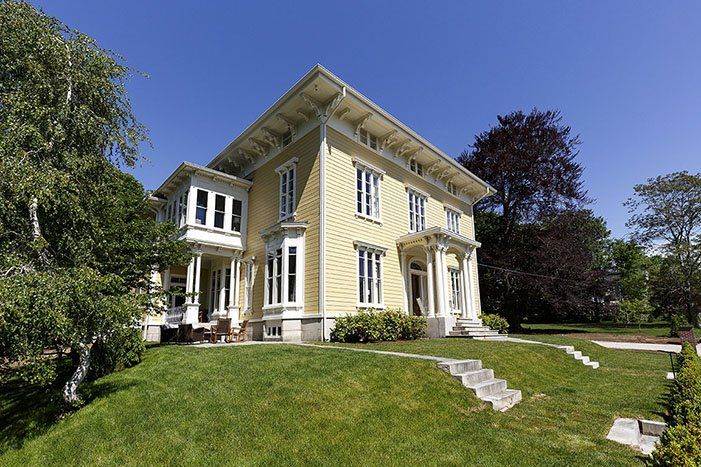 Spicer Mansion - thumb 0