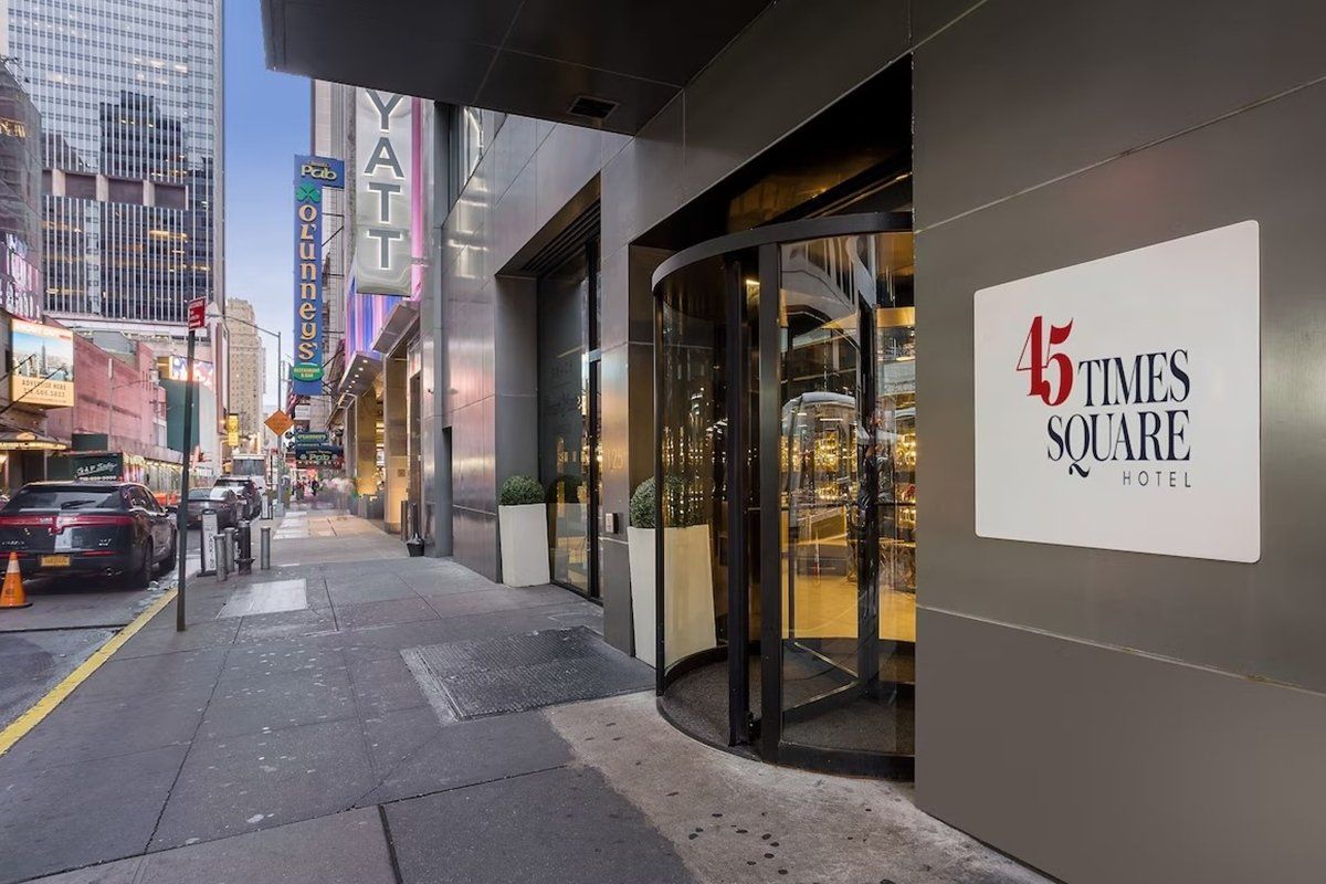 45 Times Square Hotel - thumb 0