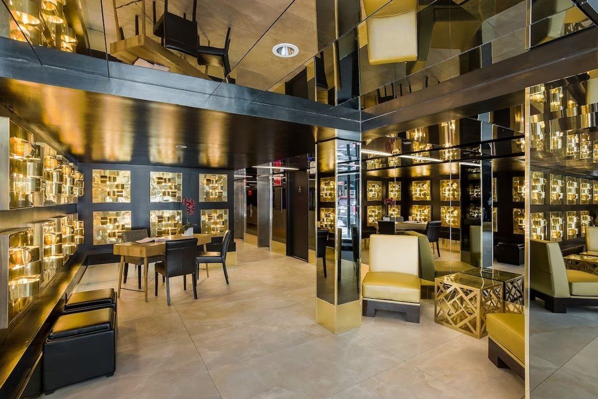 45 Times Square Hotel - thumb 3