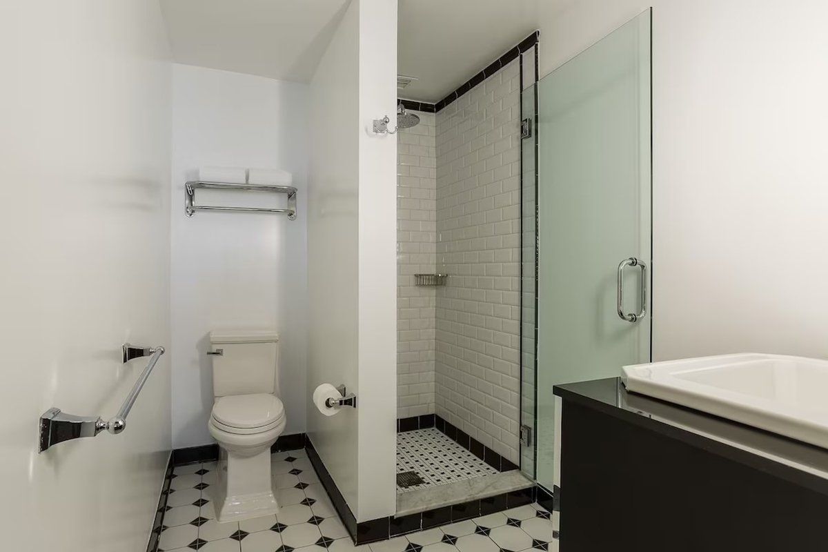 45 Times Square Hotel - thumb 13