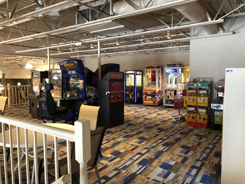 Radisson Hotel & Conference Center - thumb 16