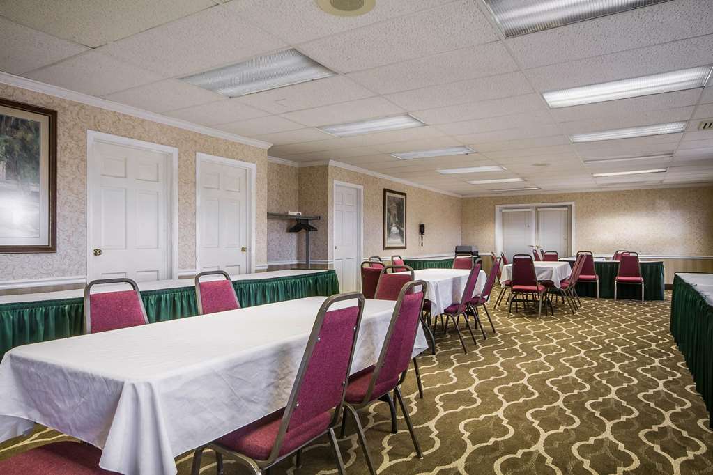 Comfort Suites Appleton Airport - thumb 8