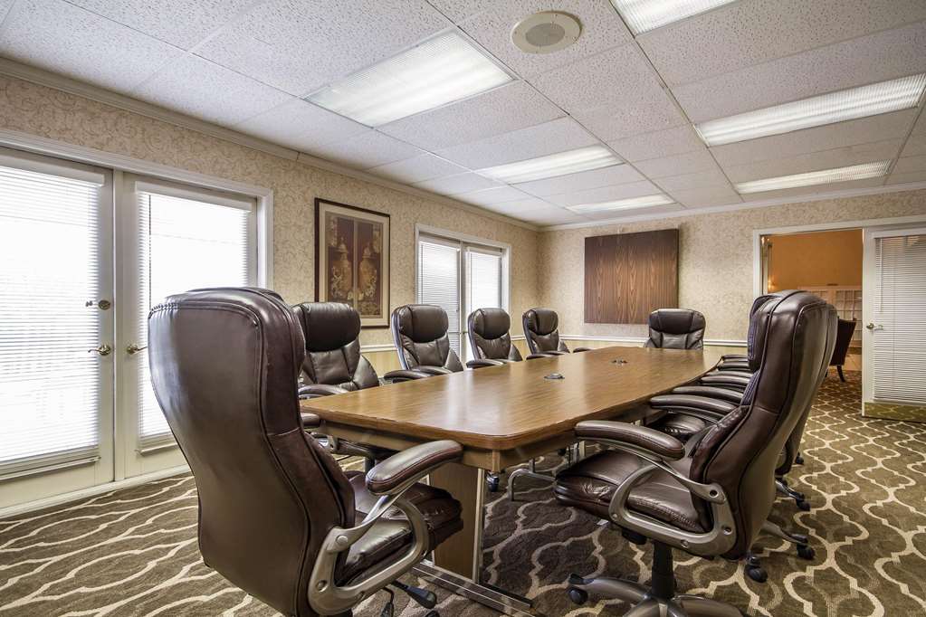 Comfort Suites Appleton Airport - thumb 9