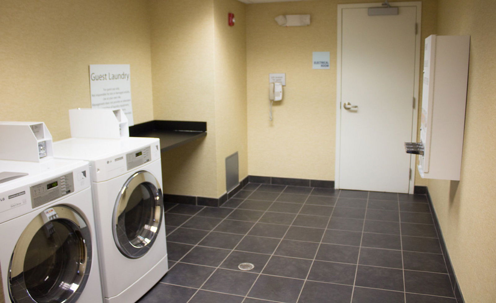 Holiday Inn Express, West Jefferson - thumb 17