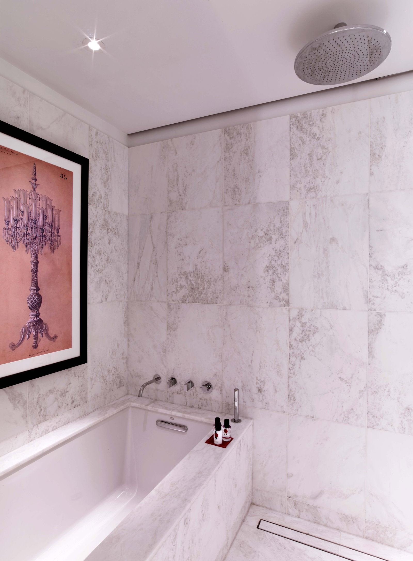 Baccarat Hotel & Residences - thumb 2