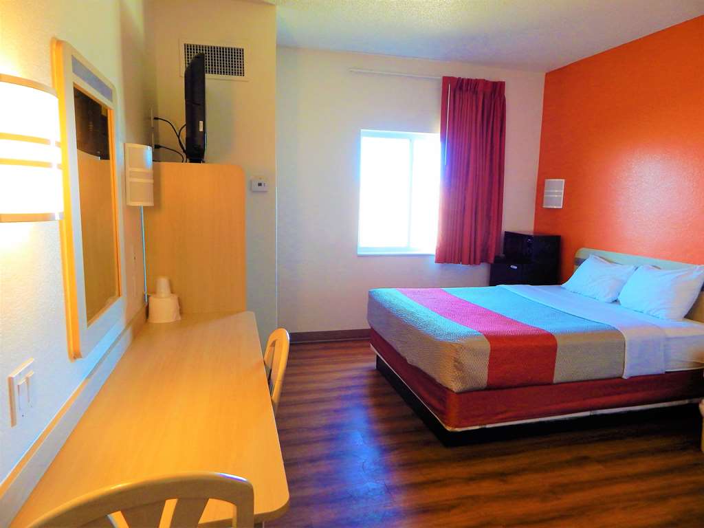 Baymont By Wyndham Sheridan - thumb 6