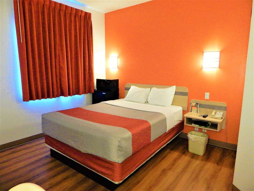 Baymont By Wyndham Sheridan - thumb 7