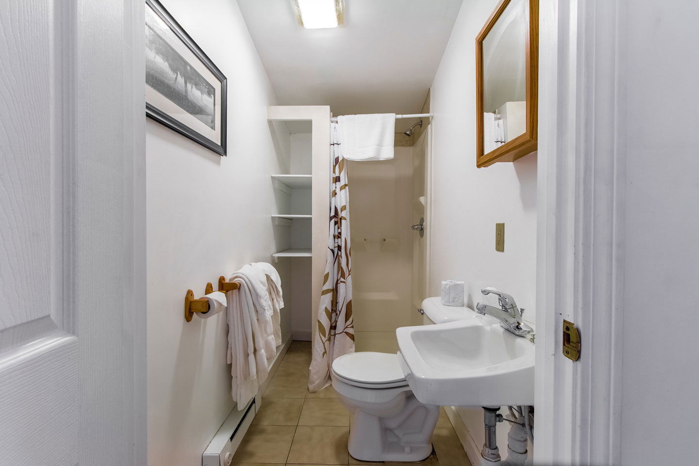 Half Moon Motel & Cottages - thumb 7