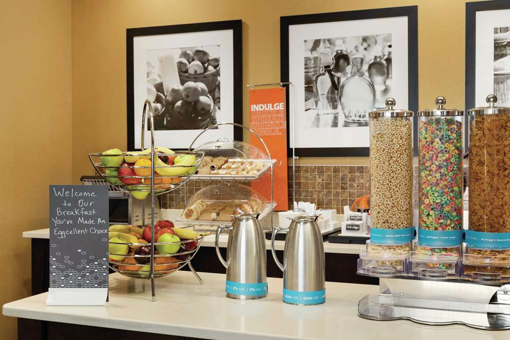 Hampton Inn St Albans - thumb 13