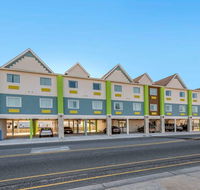 The Waves Hotel an Ascend Hotel - Students Accommodation