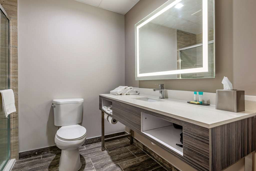 The Waves Hotel An Ascend Hotel - thumb 8