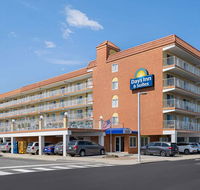 Days Inn  Suites Wildwood - Students Accommodation