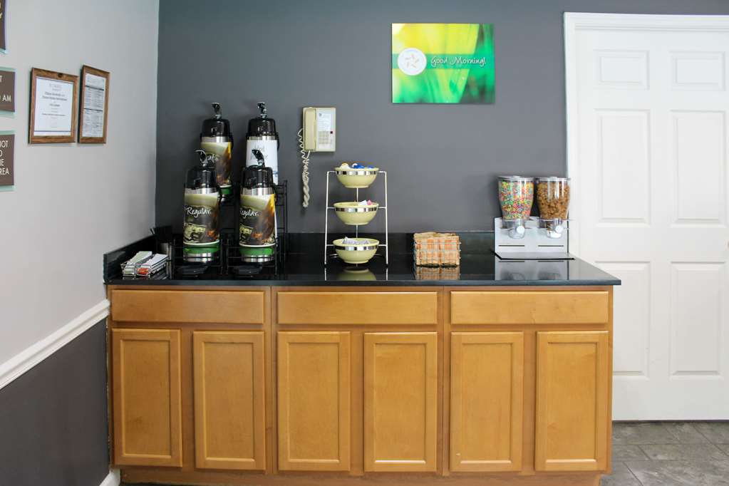 Quality Inn - thumb 11