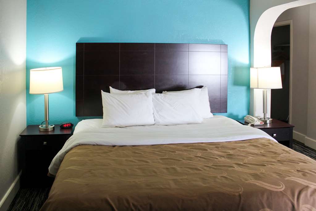 Quality Inn - thumb 14