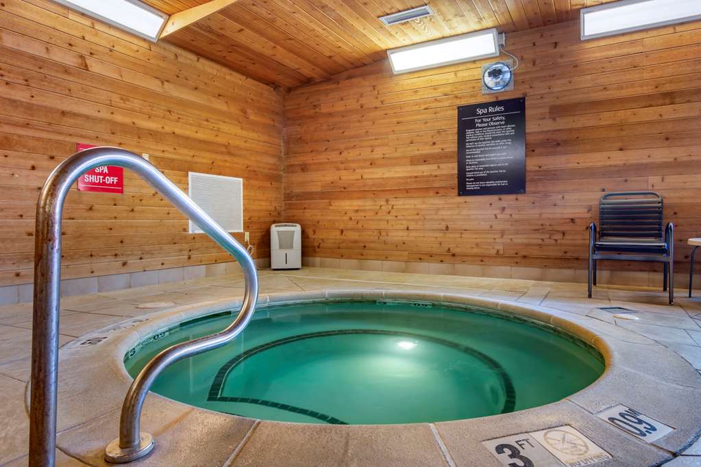 Comfort Suites - thumb 9