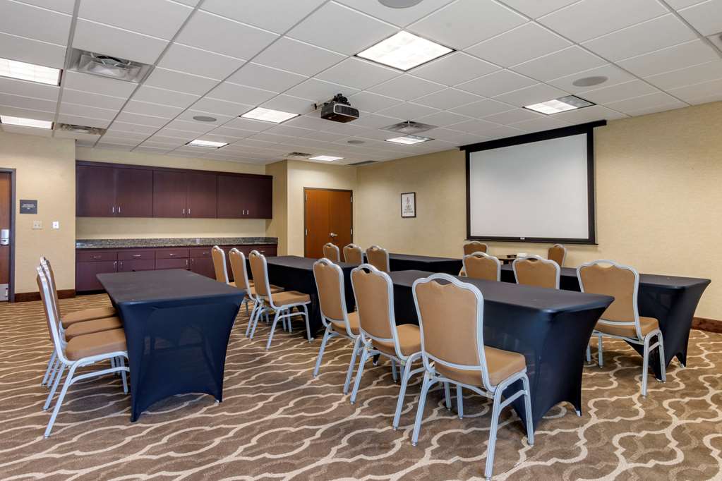 Comfort Suites - thumb 10