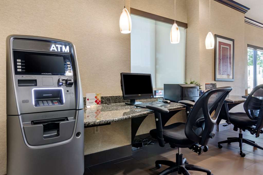 Comfort Suites - thumb 16