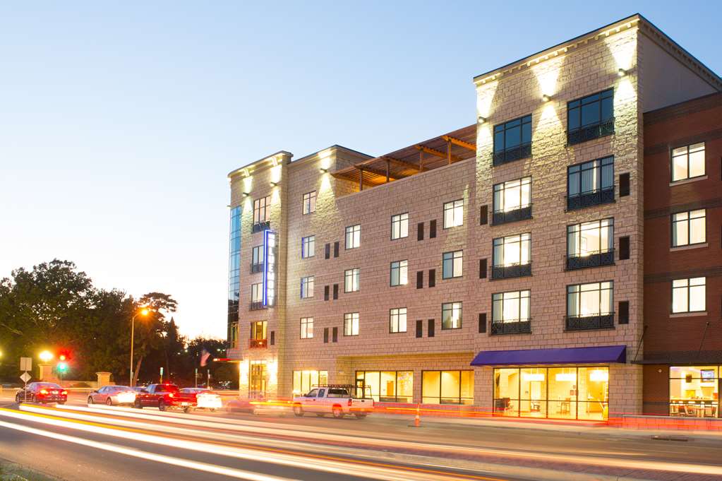 Bluemont Hotel - thumb 2