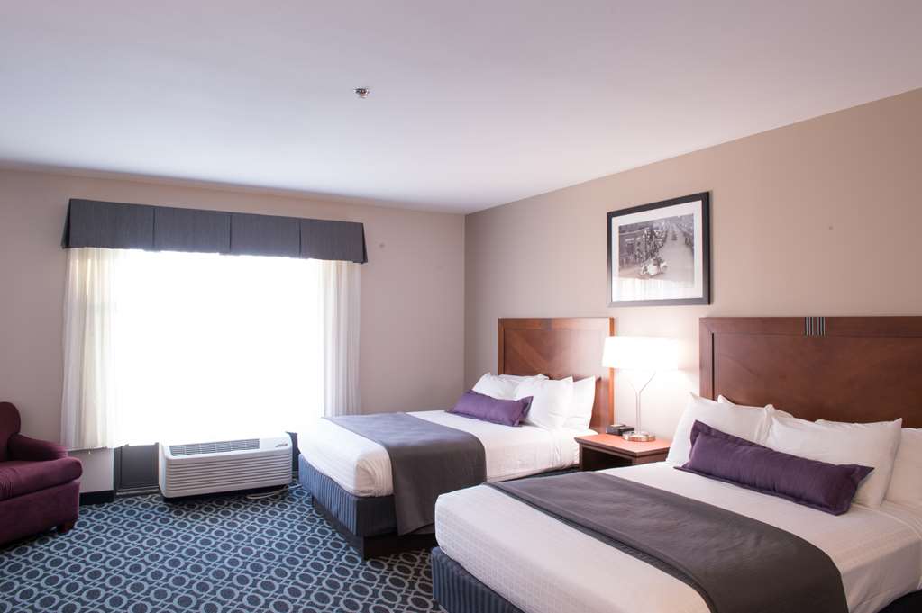 Bluemont Hotel - thumb 9