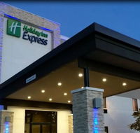 Holiday Inn Express  Suites Blackwell - Tourism Bookings