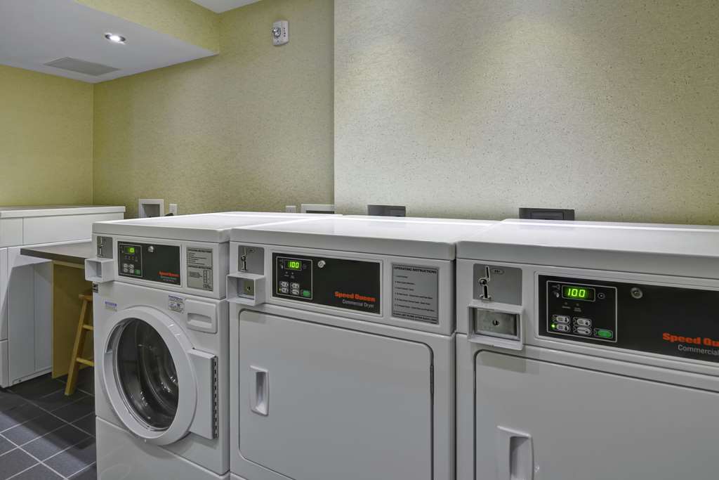 Hampton Inn & Stes Crabtree Valley - thumb 15