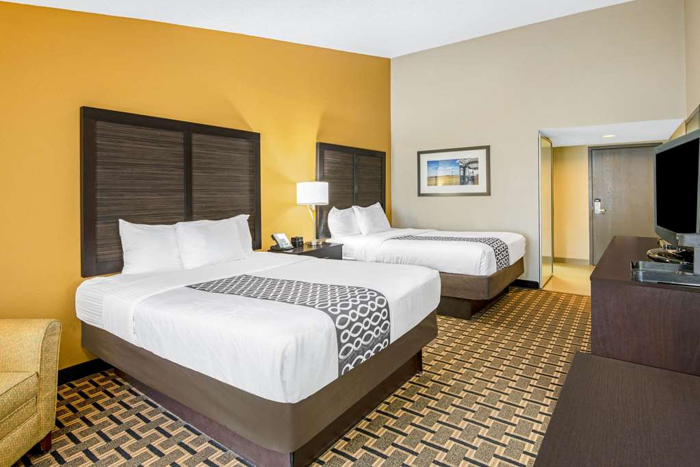 La Quinta Inn & Suites, Denison - thumb 4