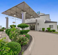 Motel 6 Denison - Tourism Bookings