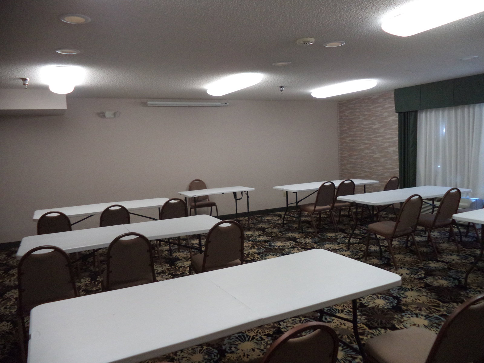 Holiday Inn Express - thumb 10